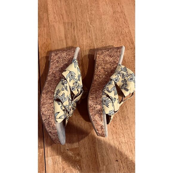 New York Transit Black Yellow FLoral COrk Wedges SHoes  Sandals Size 8.5 - Picture 8 of 12